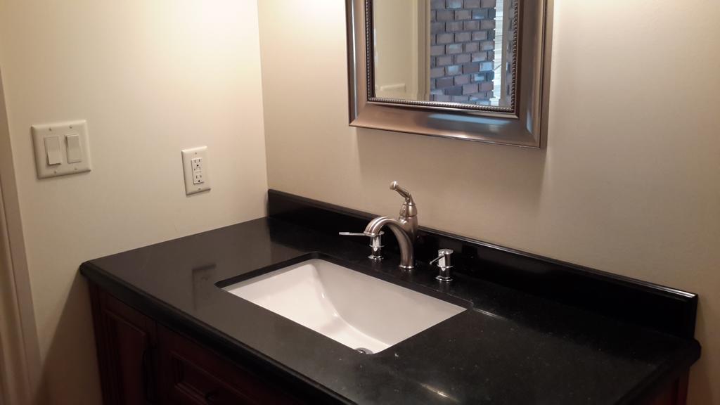 Casa Loma Bed & Breakfast 2*